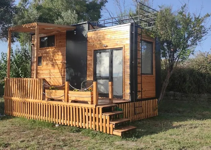 White Moon 이즈미르