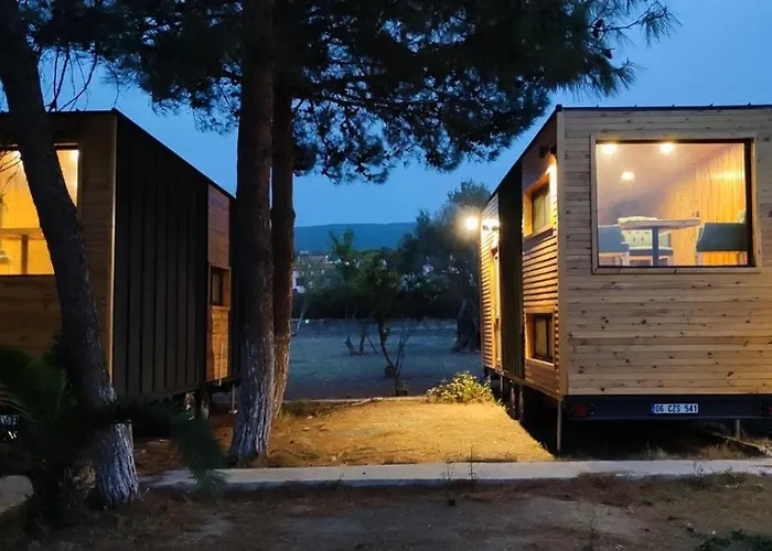 White Moon 이즈미르